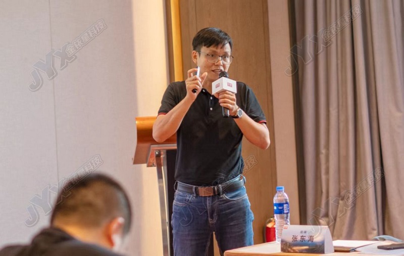微信图片_20220810180804_副本1.jpg